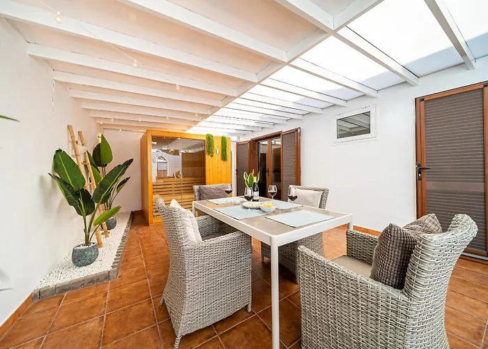 Casa Dyala, Βίλα